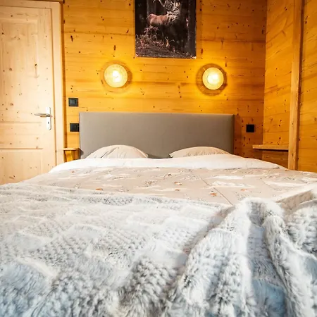 La Rose Des Neiges à Appartement